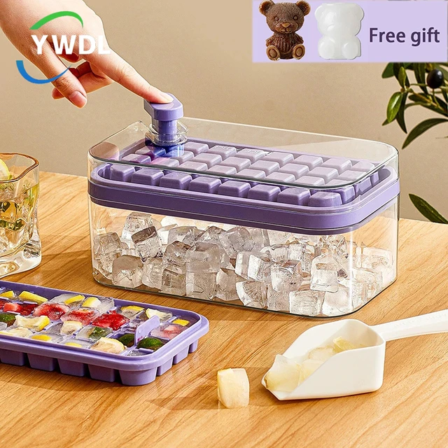 Black Cube Ice Tray with Lid