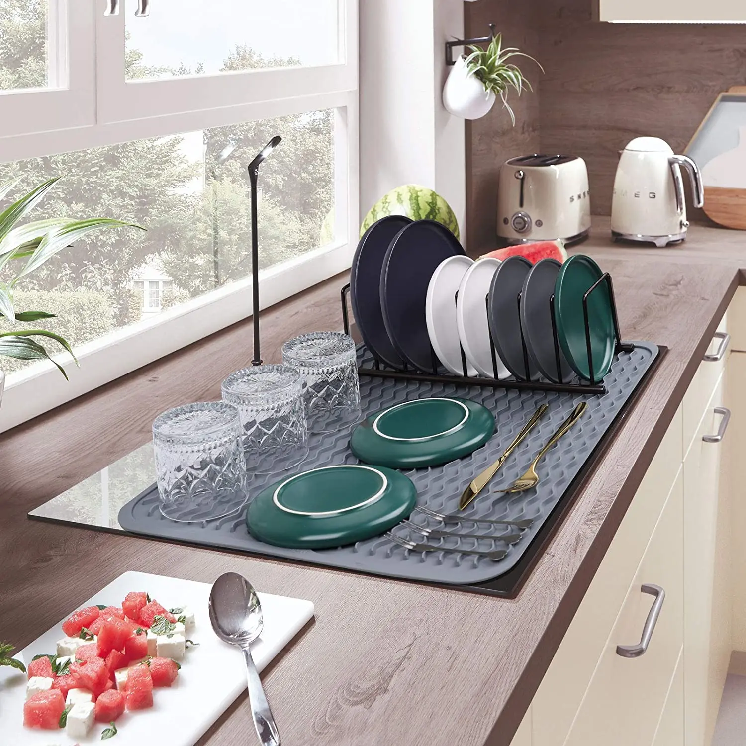 https://ae01.alicdn.com/kf/Se3176c8acf7846d3a62cbcd25b921098v/Rubber-Dish-Drying-Mat-For-Kitchen-Counter-Heat-Resistant-Mat-Easy-Clean-Drainboard-Mat-Non-Slip.jpg