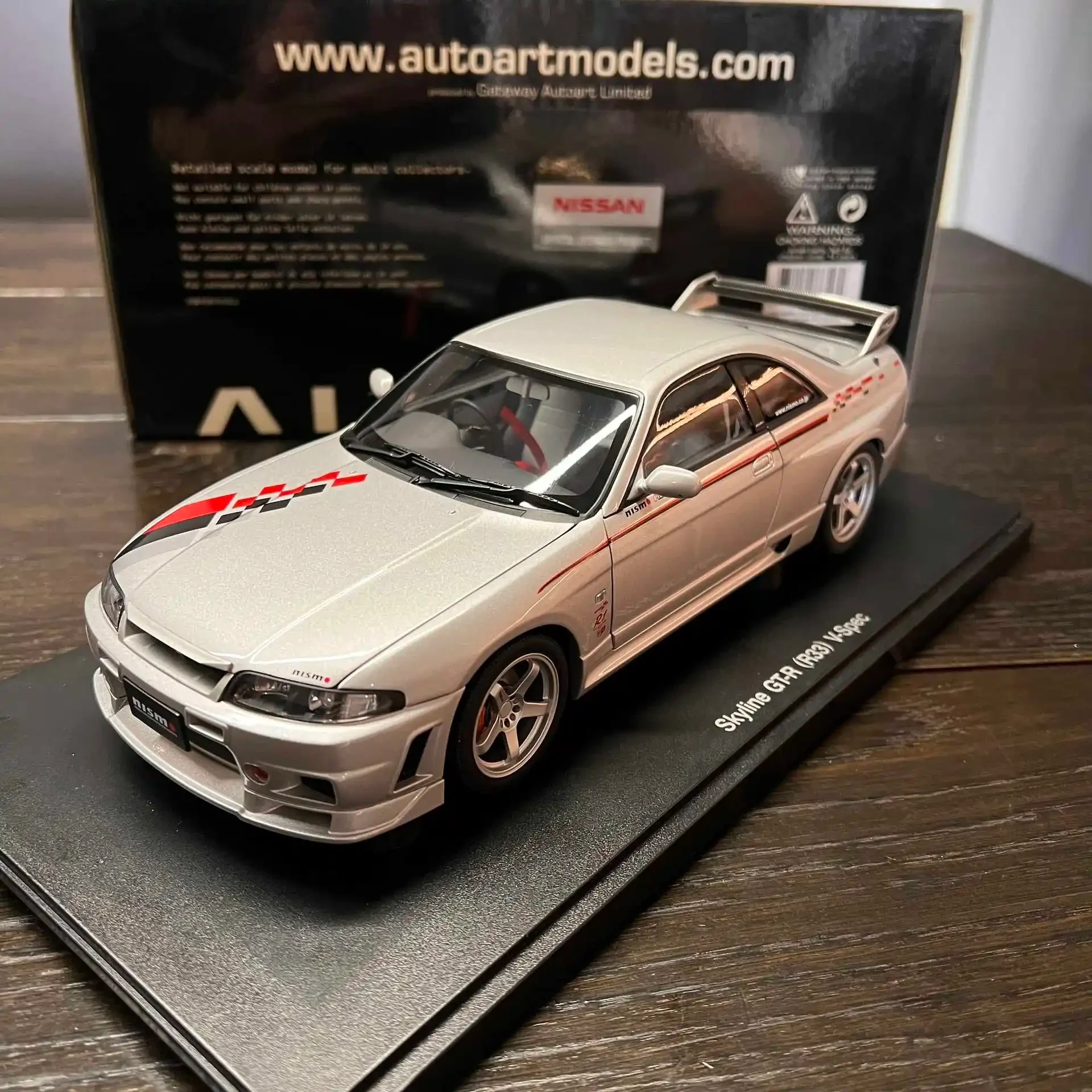 オートアート R33 スカイライン GT-R 1/18 R32 R34 1/18 AUTOart Nissan Skyline GT-R GTR R32 Group A (Black) Car Model