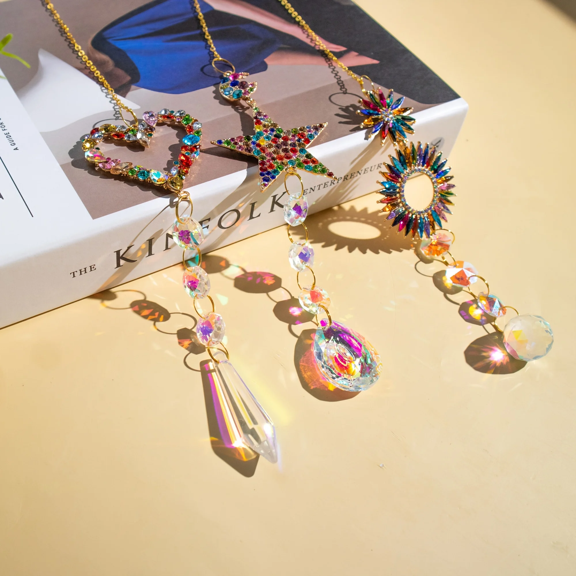 3pcs colorful diamond Love Circle Pentacle Hanging Window Sun Catcher Crystal Rainbow Maker Home decor car pendant decoration