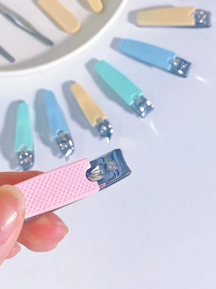 Nail Clipper Trimmer Silicone Sleeve Anti Drop Flat Diagonal Ins Style Student Portable Cute Baby Care
