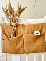 Organisateur de berceau de bébé, caddie de lit, sac de rangement à 2 poches, organisateur de couches suspendues au chevet, organisateur de pépinière pour couches, jouets et vêtements 2