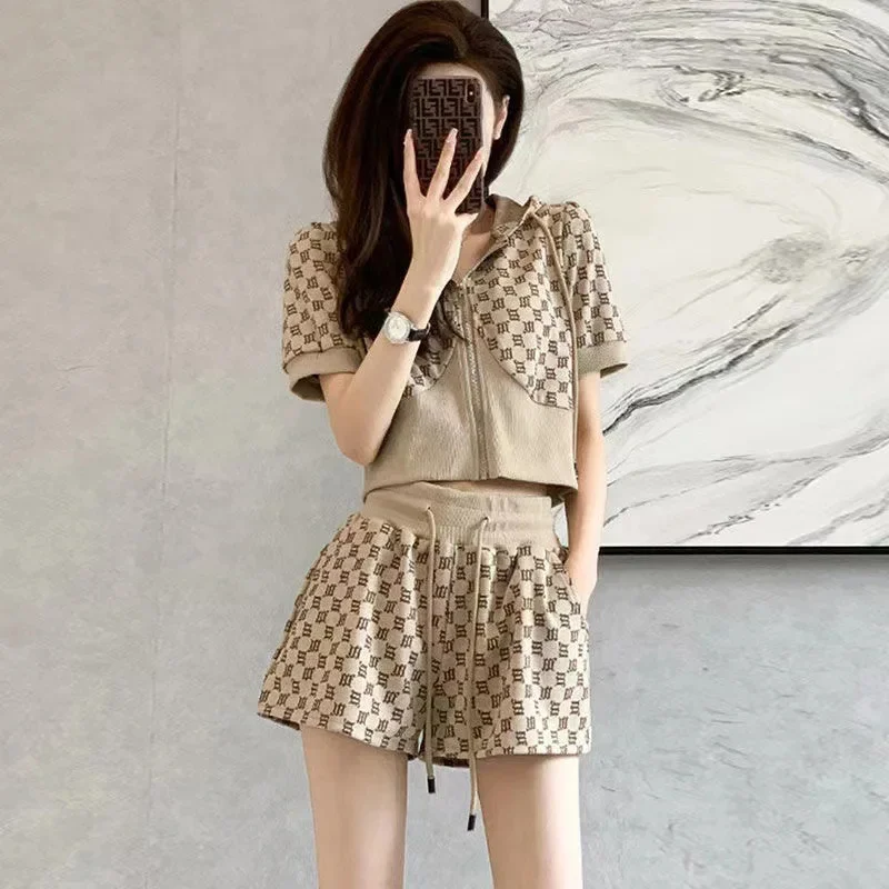 

2023 Women's Summer Suit Short Sets Fashion Matching Outfits Korean Loose Shorts and Zipper Hooded Top Sets Women Two-piece Set