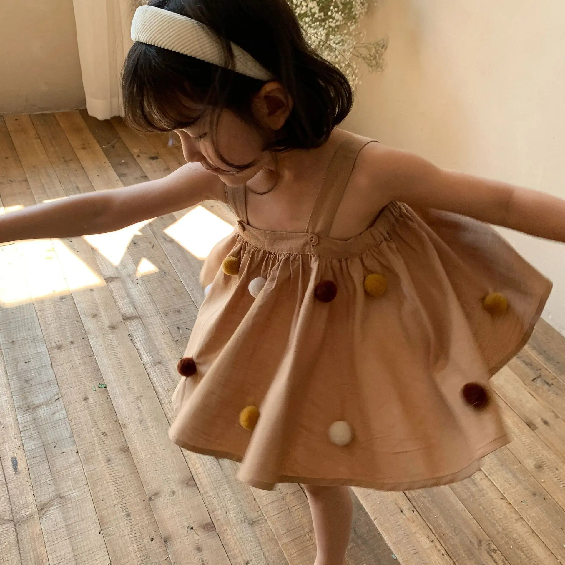 

Fashion Toddler Kid Baby Girl Clothes Sleeveless Cute Appliques Pompom Blouse Top Solid Strap T-shirt Dress Tops Summer Outfits