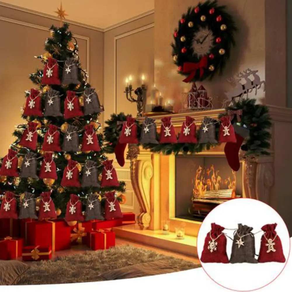wall-hung-advent-calendar-red-christmas-home-all-h-m-gb-advent