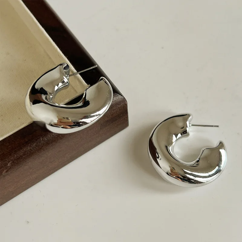 Stud Earrings C Shape Irregular European American Style Personalized Fashion Ladies Girls Travel Wedding Accessories