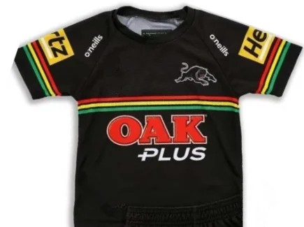 thumbnail image 1 of Camiseta de rugby de entrenamiento local/visitante/de local de Penrith Panthers 2024 para niños - Talla para hombre: 16-26 (nombre y número impresos) Calidad superior, 1 of 5