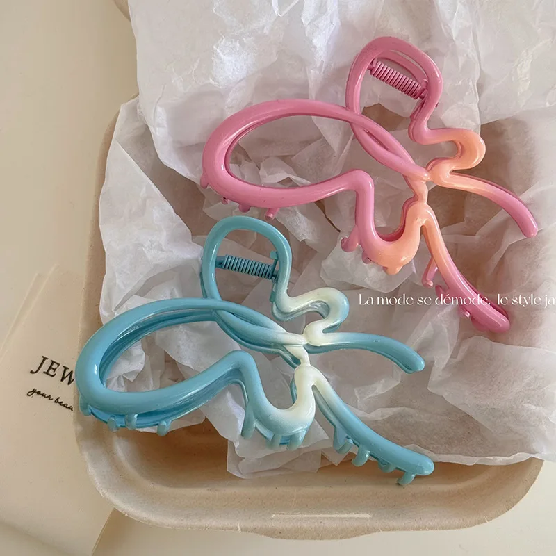 2024New Gradient Large Clips Butterfly Crab Hair Clips for Women Girls Shark Metallic Clip Casual Party Hair Accessories