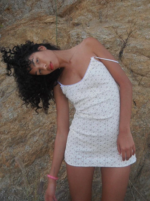 아름다운 여름을 위한 완벽한 드레스