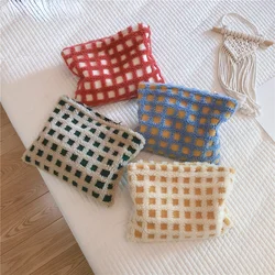 1 Pc Women Soft Lambswool Cosmetic Bag Large Fur Plaid Makeup Bag Travel Beauty Case Storage Organizer Toiletry Kit
