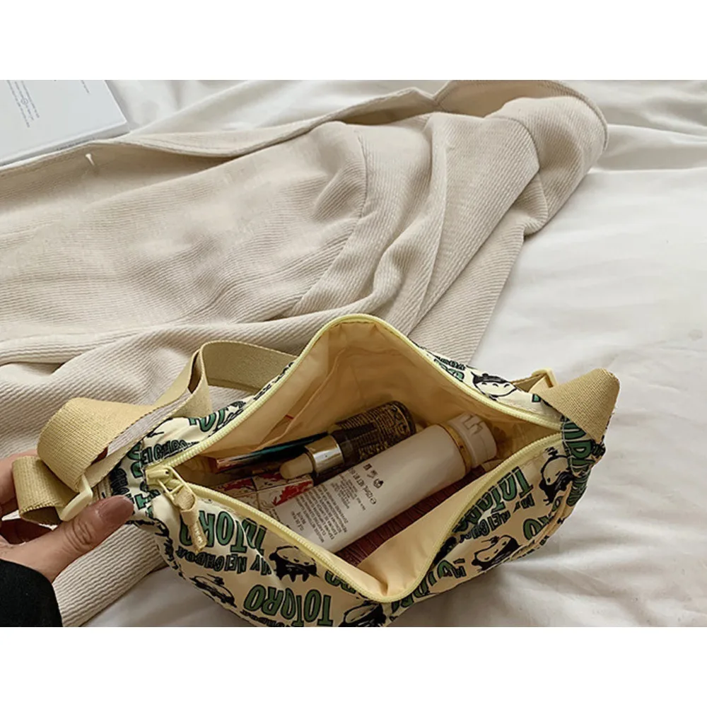 Knödel Schulter Mode Cartoon Anime Unterarm Dutt Lässig Niedlich Rolling Edge Farbe Kontrastierende Umhängetasche_voghion.com