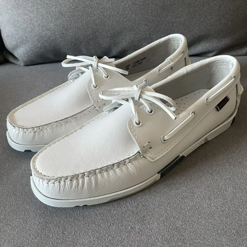 

New Trend Men Youth Casual Footwear White Leather Shoes Mens Lace Up Boat Shoes For Man Luxury Brand Flats Shoes Men