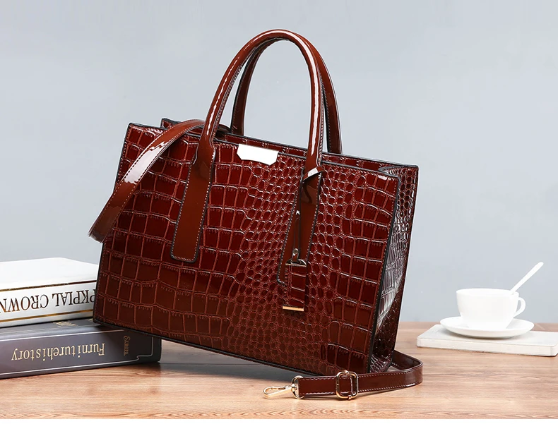 Luxury Womens Bags Designer Crocodile Pattern Shoulder Bag PU Leather Brand Woman Crossbody Casual Handbag  Women Tote Bags Sac pink shoulder bag