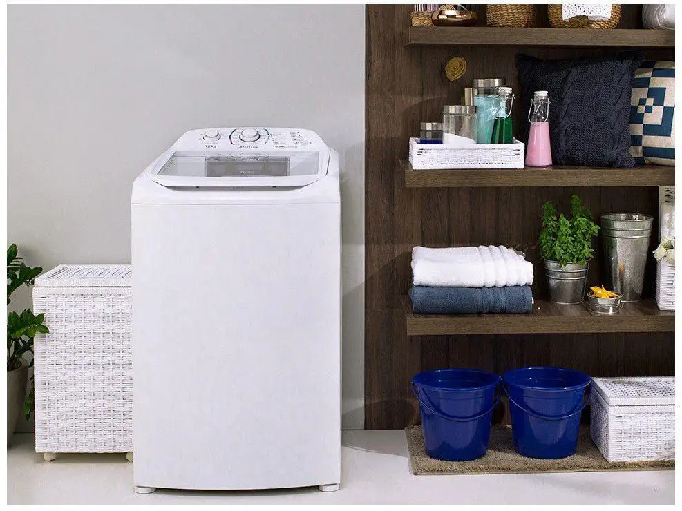 Lavadora de Roupas Electrolux LAC12 - 220V 4