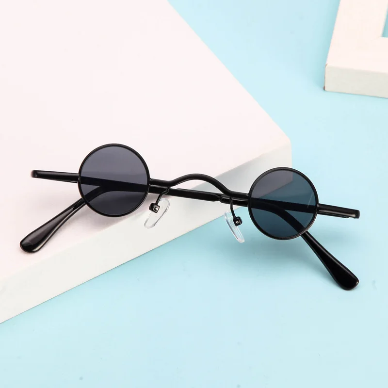 

Vintage Round Sunglasses Woman Fashion Brand Designer Sun Glasses Female Retro Metal Punk Outdoor Shades Mirror Oculos De Sol