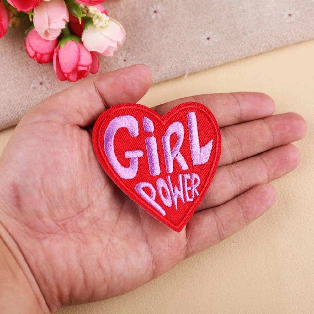 2Pcs Girl Power Red Heart Badge Patch Iron On Ricamato Per Abbigliamento Per Bambini Accessori Fai-Da-Te Ricamati Lettere Appliques