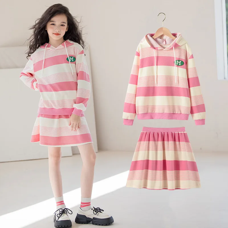 

Girls' Set Autumn 2023 New Korean Edition Sporty Casual Style Big Girls' Coat Short Skirt Two Piece Set