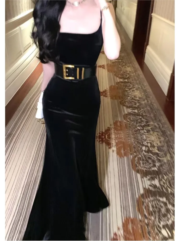 

New Fashion Vintage Velvet Long Dress Women Spaghetti Elegant Casual Party Wedding Vestidos Summer Sleeveless Chic Night Robe