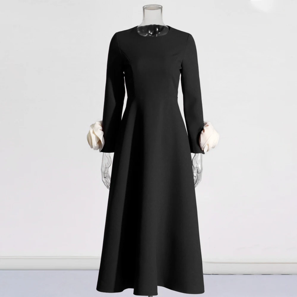 مزخرف نسائي مزين بخط فساتين ، رقبة مستديرة ، أكمام...