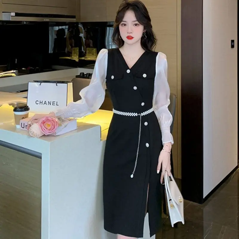

2023 Autumn Women's Dress New Hepburn Style Waist Closing Black Free Shipping