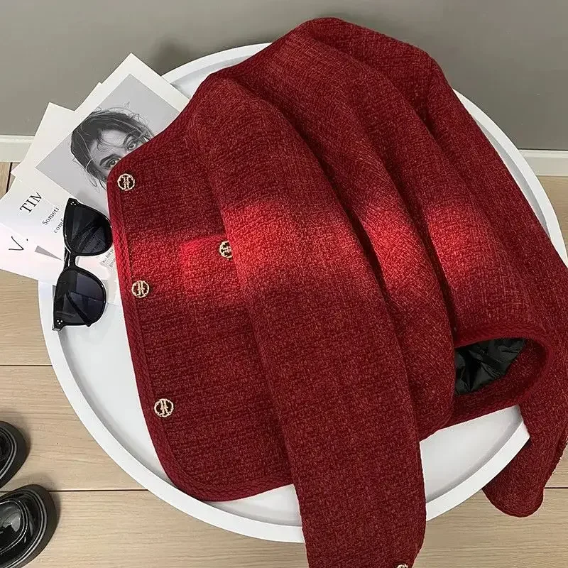 2024 Winter New Fleece Thickened Tweed Style Women's Jacket Elegant Fashionable Petite Cropped Top Red Color Denim Coat - Image 3