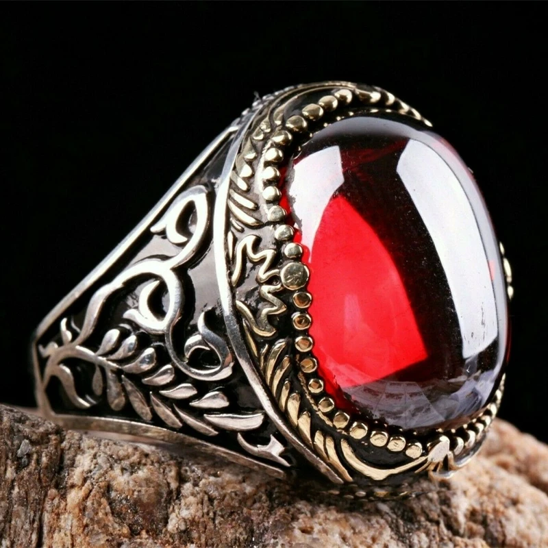 

New Luxury Inlaid Crystal Men's Ring Personality Retro Red Big Gemstone Ring Banquet Party Jewelry