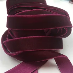 Luxurious Red Purple Velvet Ribbon for Gift Wrapping and Decorations (Wine V033)