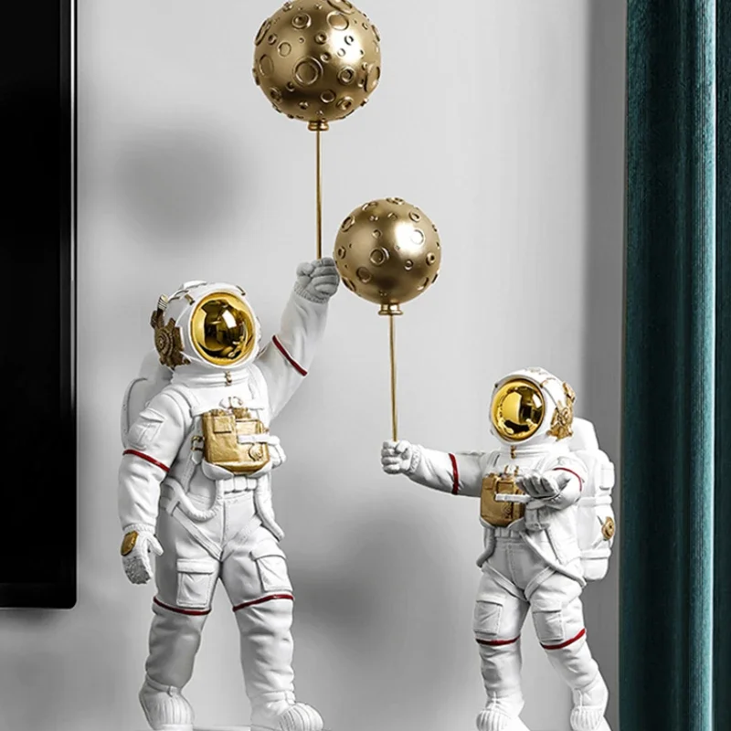 

Nordic Style, Astronaut Statue, Resin Crafts, Fashion Sculpture, Home Living Room Decoration, Desktop Accessories, Modern Decor