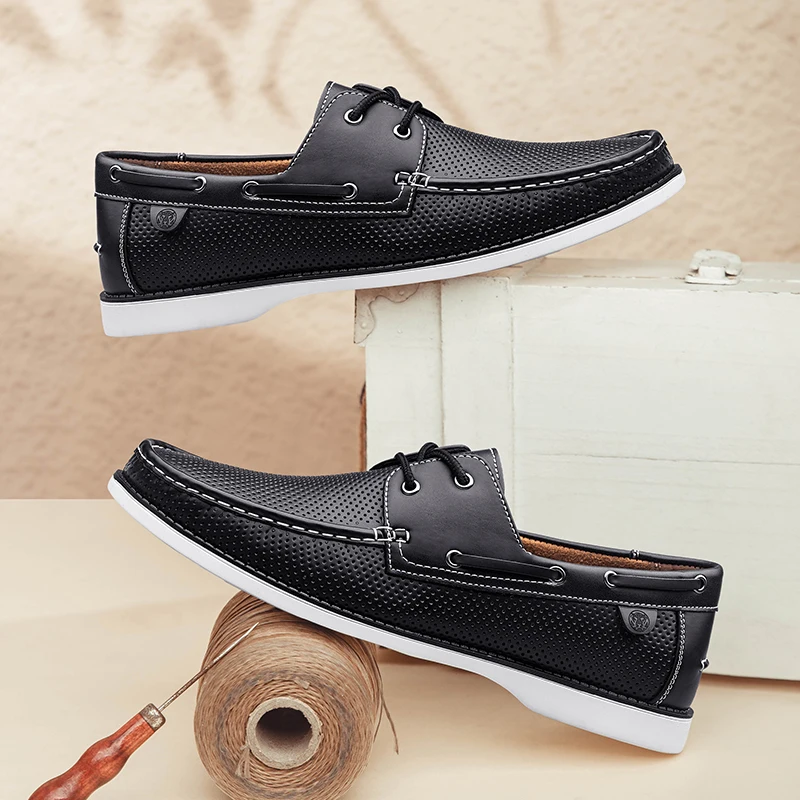Hand-stitched comfortable and breathable lace-up Loafers fashion sailing shoes For men