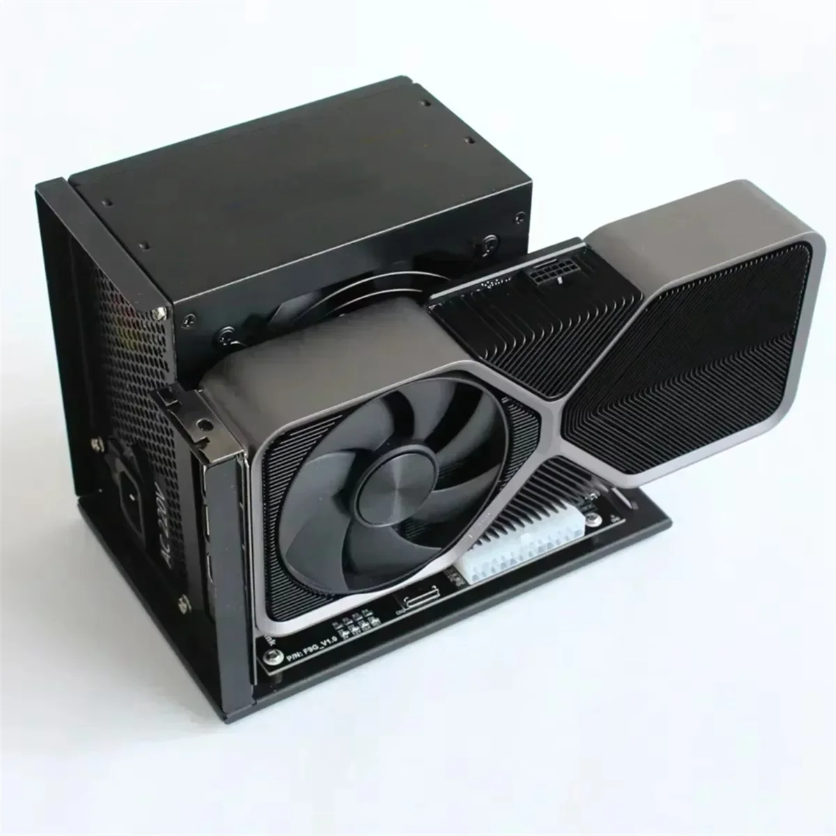 AA84 F9G-BK7 EGPU OCuLink GPU ドック PCIe4.0 X4 ノートブック ラップトップから外部ビデオ ...