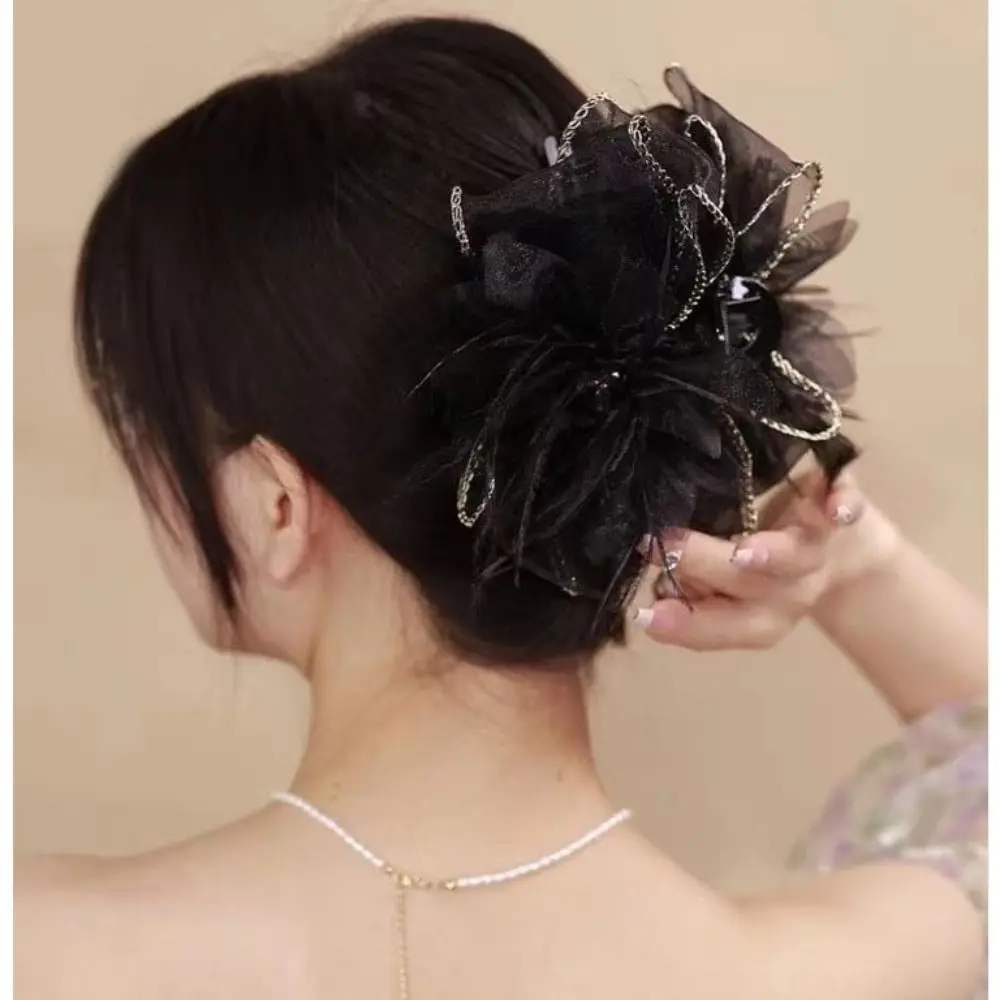 

Черные пушистые меховые заколки для волос, модные новые заколки для волос, модные заколки для волос в виде акулы, аксессуары для волос, головной убор