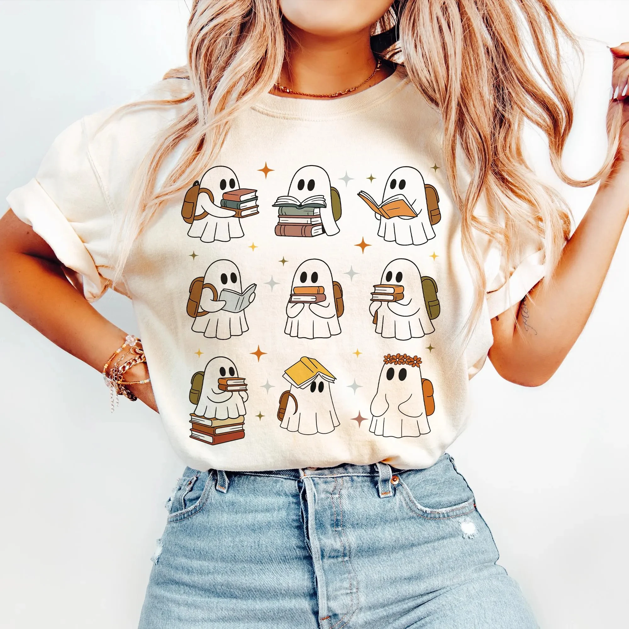 Ghost Reading Books Shirt Bookish Halloween Shirt Lehrer Bibliothekar Halloween Geschenk Halloween Buchliebhaber Übergroße Y2k Kleidung