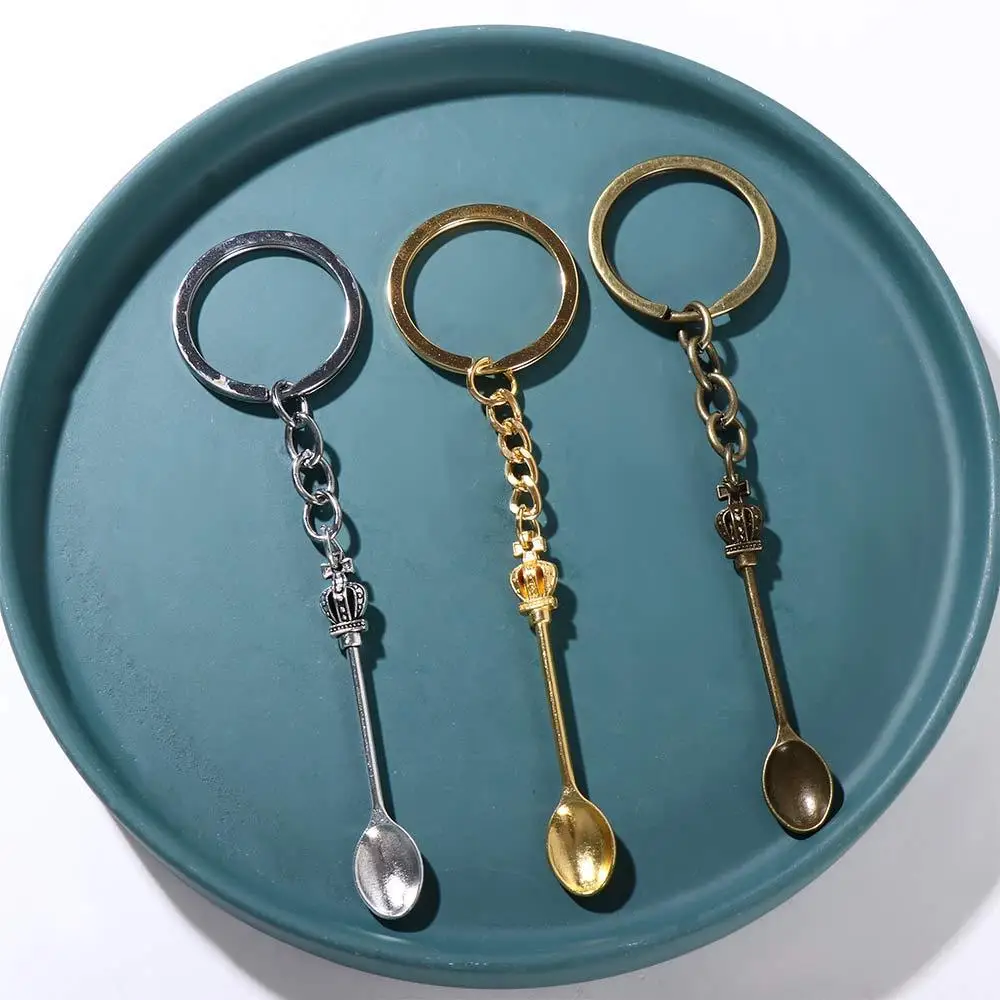 Fashion 57x9mm Jewelry Gift Pendant Silver Color Ornaments Spoon Keychain Metal Key Chain Key Ring Trinkets ring pendant jewelry trays jewelry display tray jewelry display props emerald jade ornaments tray