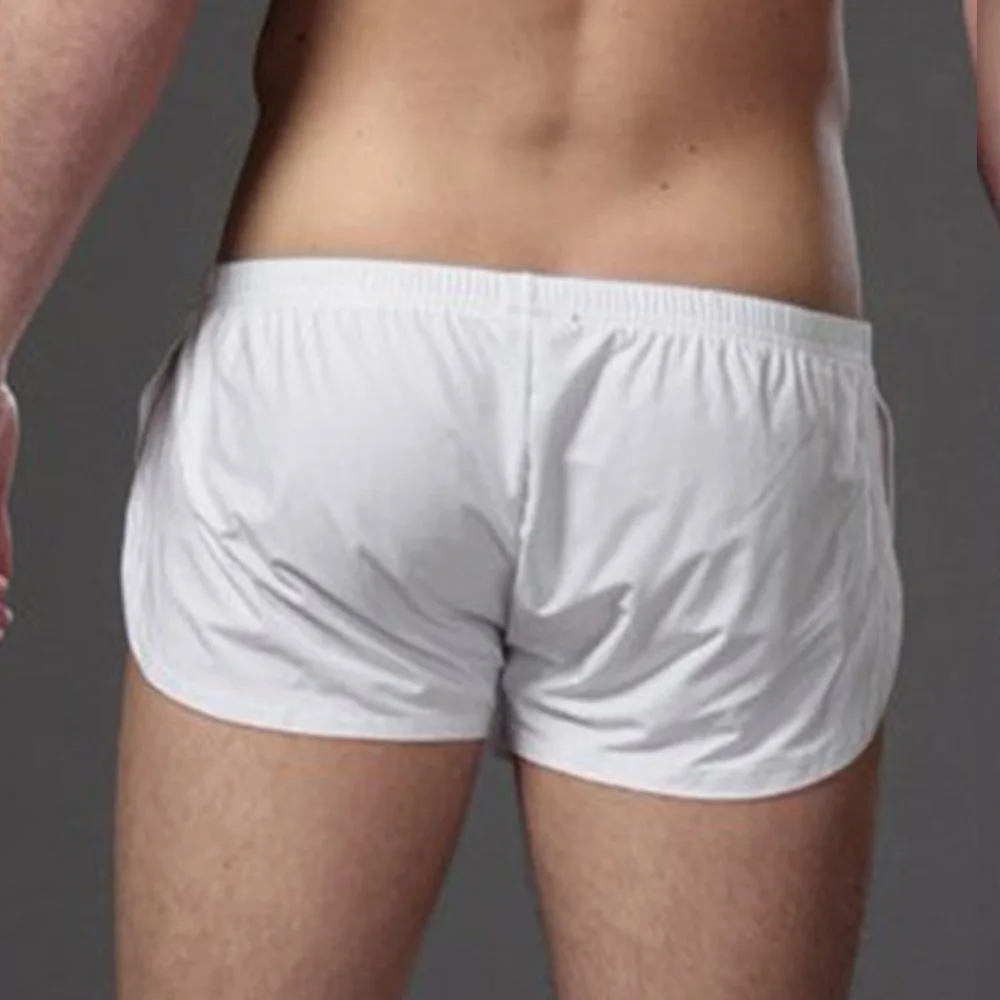 

Trunks Briefs Comfortable and Breathable Men's Seamless Boxer Shorts Underpants Available in Different Sizes and Colors