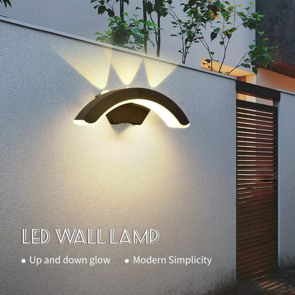Lampada Da Parete Esterna Hofstein Nera - IP44 - E27 - Stile Country Per Giardino E Balcone