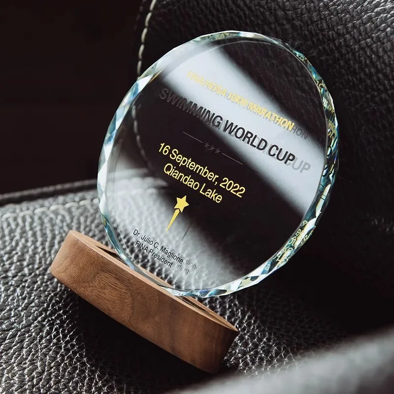 Customized Glass Crystal Trophy, Competition Outstanding Employee Group Awards Wooden base Medal, Souvenirs Home Decoration, 1Pc
