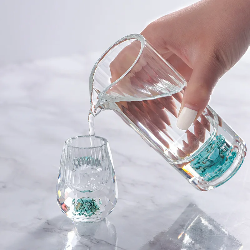 

Creative Diamond Cut Glass Wine Cup Turquoise Scale Wine Divider Domestic Spirits Cup Bar Restaurant Household Drinking Utensils