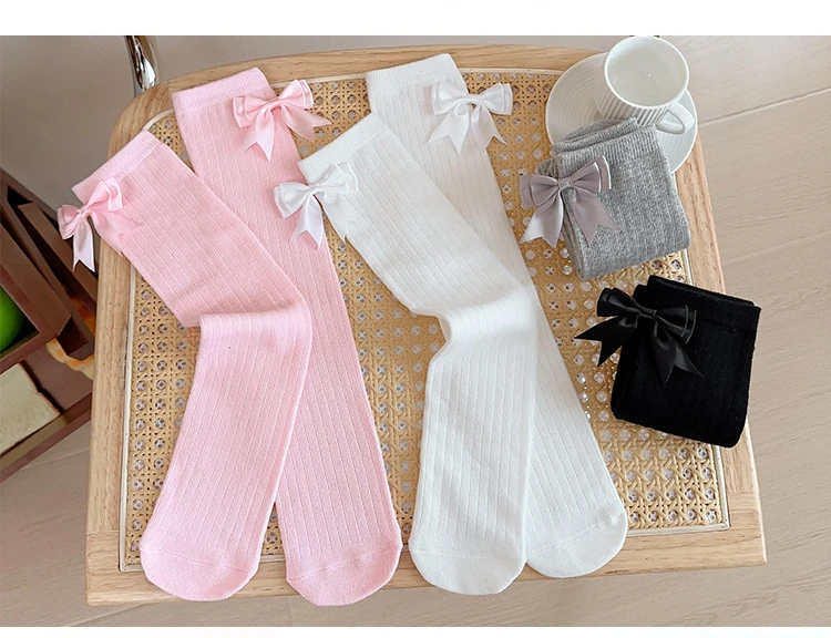 Description Picture 2 of item1Pair Soft Knee High Sock for Kids Girl Sweet Koren Fashion Bow Leggings Stocking Sock Cotton Spring Autumn Children School Sock