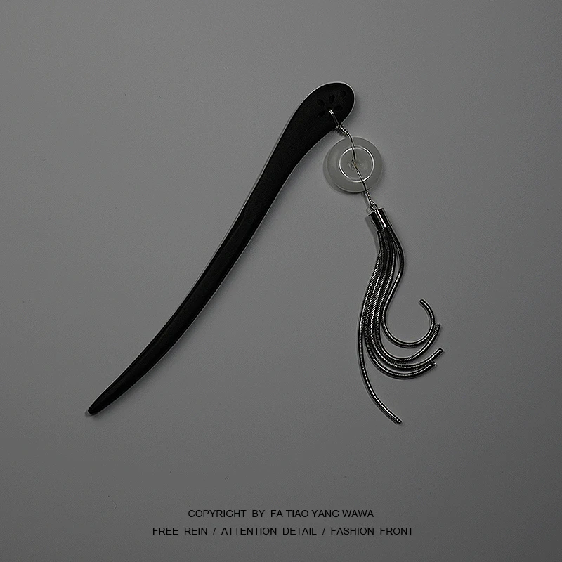 

Chain ring dark hair ornament