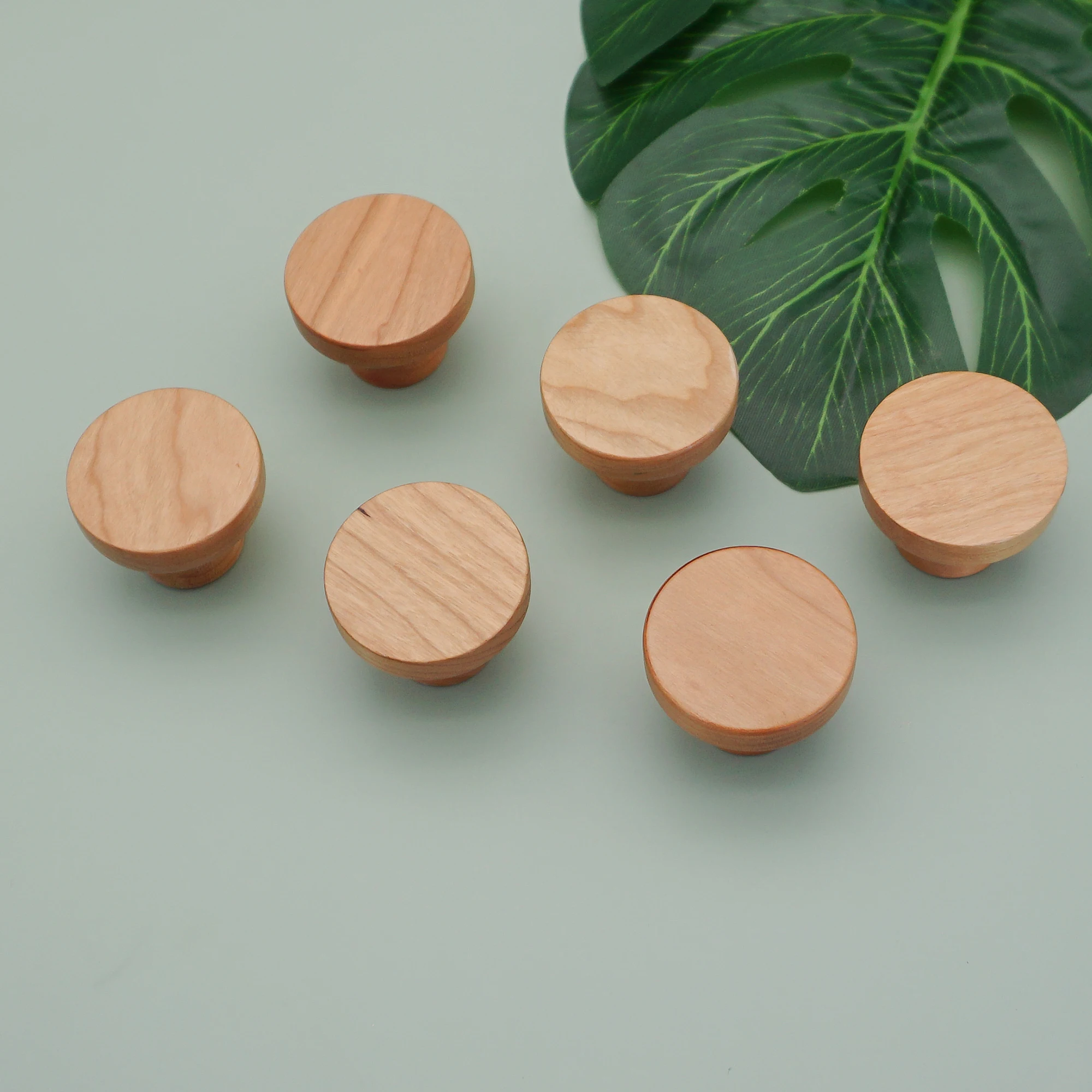 Solid Wood Handles Beech Round Door Knobs Natural Wood