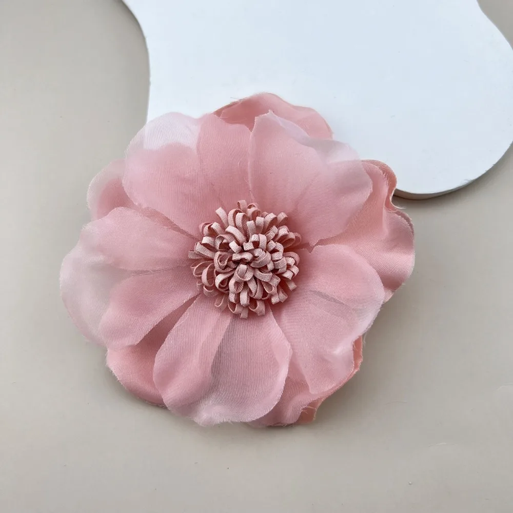 Minimalist Fabric Art Artificial Lace Brooch Camellia Sinensis Colorful Camellia Flower Brooch Flower Brooch Man