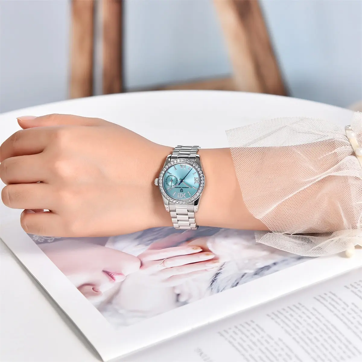 パガーニデザイン2024新品32mm女性用腕時計エレガント高級クォーツ時計 