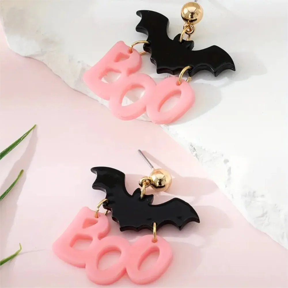 1 Pair Halloween Horror Bat BOO Letter Design Dangle Earrings for Women Perfect Gift for Parties and Gatherings Decoration