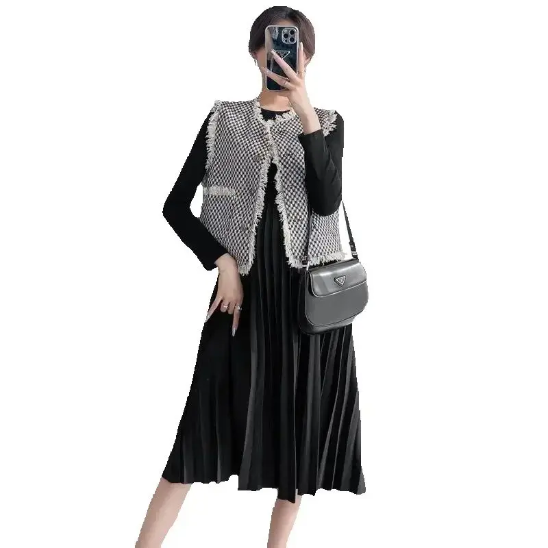 green emerald velvet dress Ripe Maternity Carol Rib A-Line Cut Out Dress Black main image 1