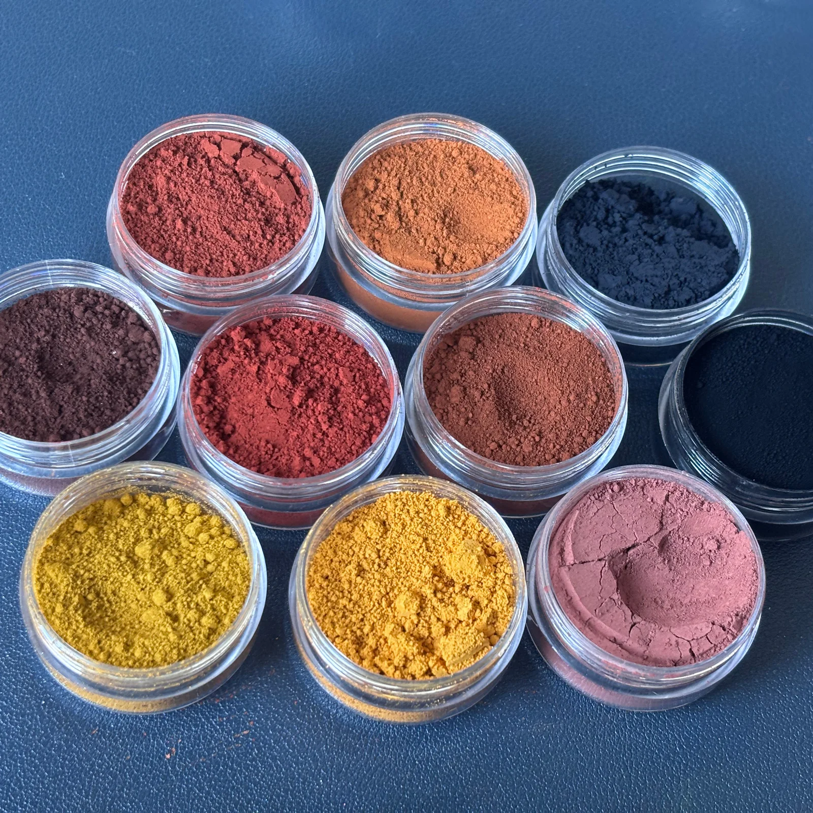 화장품용 산화철 색소 샘플러 매트 파우더 (네일아트, 비누제작, 양초염료, 레진아트, DIY 공예, 폴리머클레이 대량용)