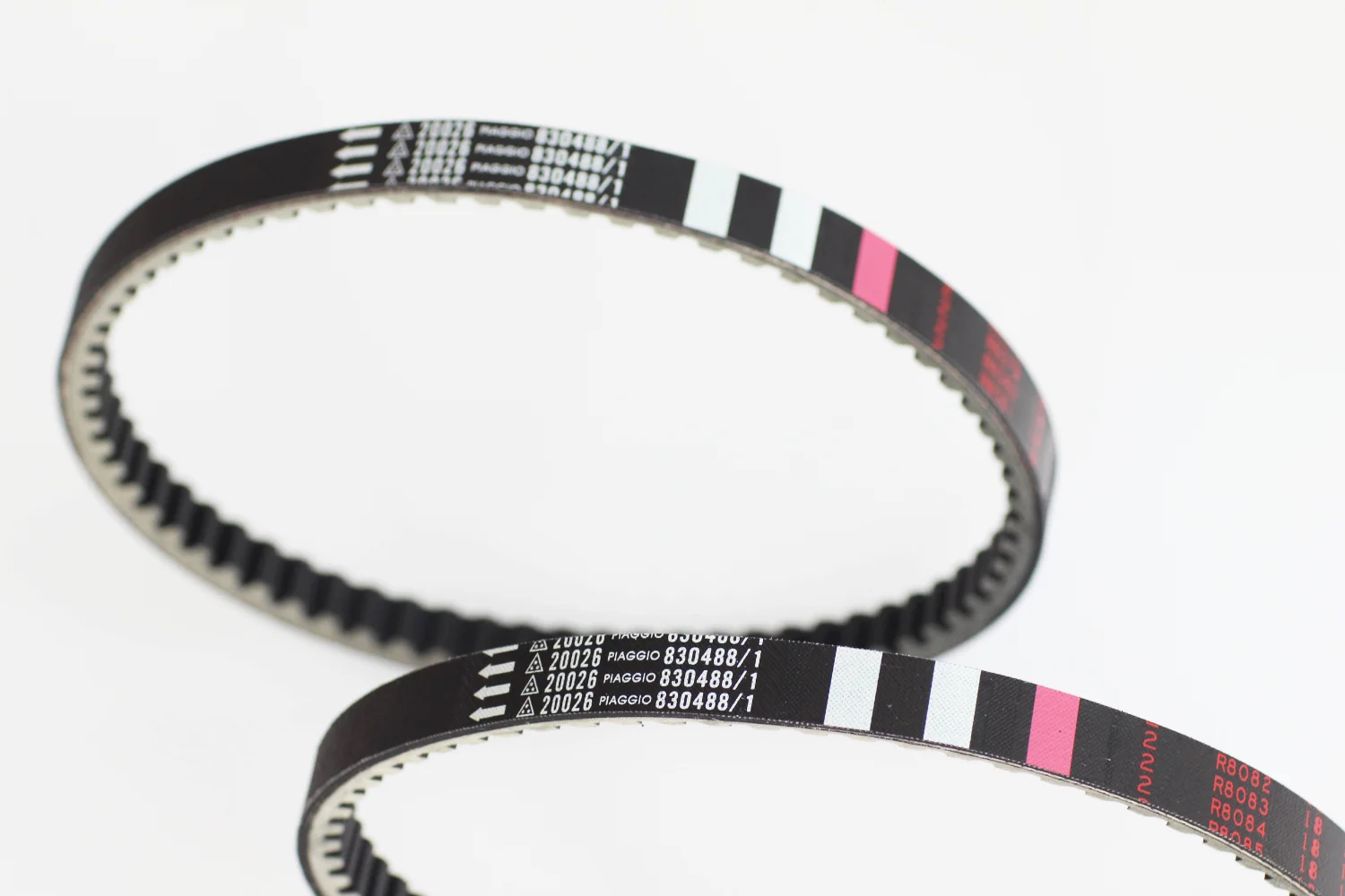 Kevlar GENUINE Scooter V-Belt For PIAGGIO 478954/2 725 *18 ZongShen PIAGGIO VESPA ET2 50 80 100 ccCVT Transmission Belt