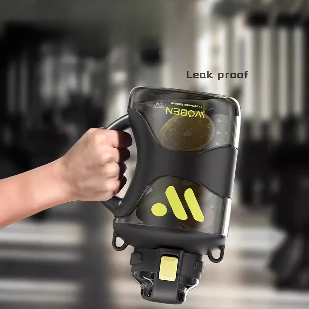 زجاجة مياه رياضية بلاستيكية بسعة كبيرة 2.2 لتر مع حبل غلاية رياضية صيفية محمولة للأولاد والبنات للياقة البدنية والتخييم في الهواء الطلق