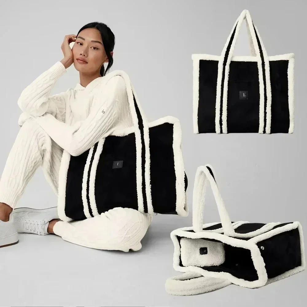 AL Goddess Yoga Winterfun Tote Bag Daily Large Capacity Shoulder Bag Zipper Pocket Magnetic Seal Detachable Travel Storage Bag 2