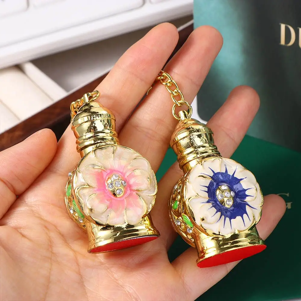 Decoration Lotion bottling with Keyring Empty Cosmetics Container Perfume Bottle Essential Oil Dropper Bottle Pendant Keychain