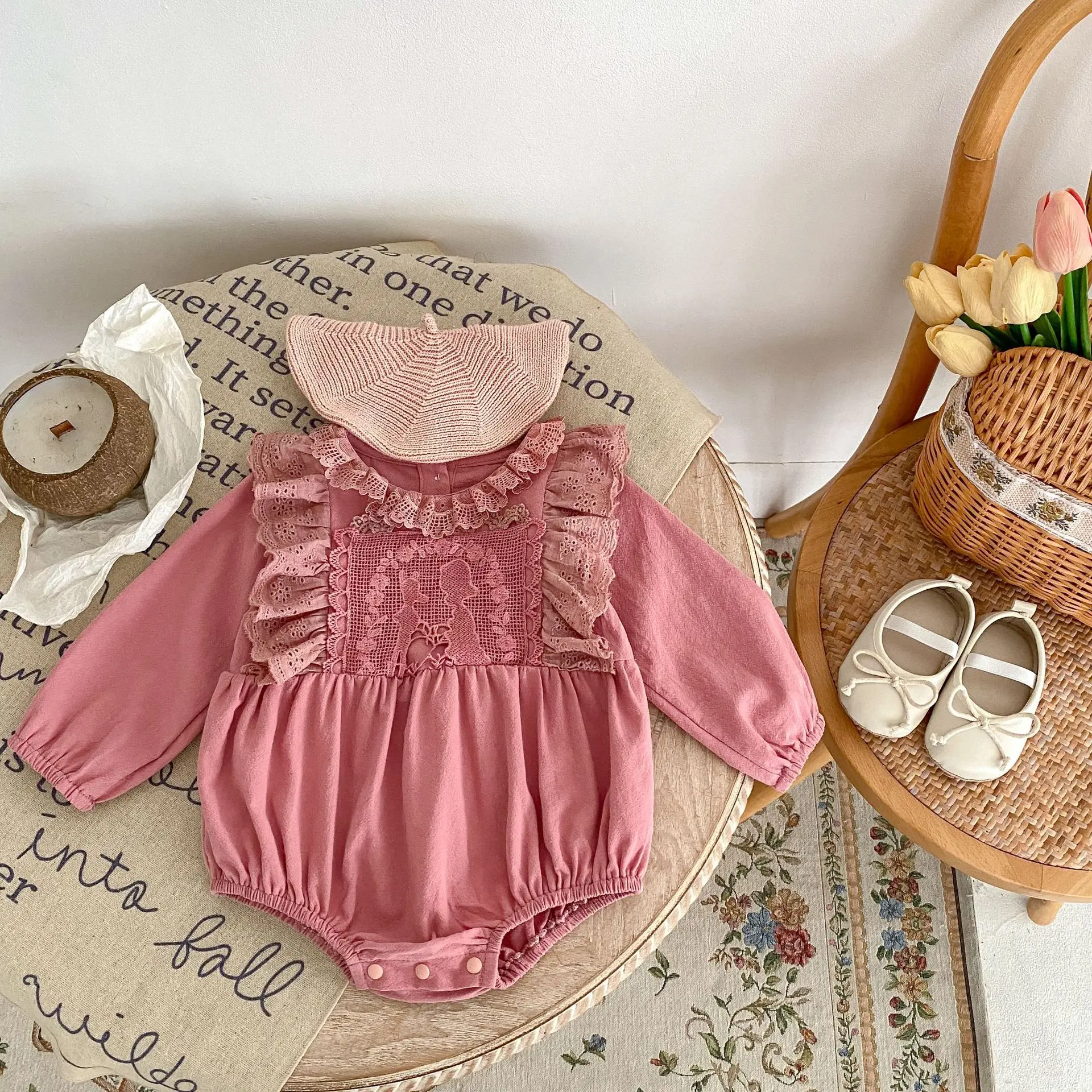 

2023 Autumn Newborn Baby Girls Lace Embroidery Ruffle Long Sleeve Bodysuit Infant Cotton Solid Casual Cartoon Cute Onesie